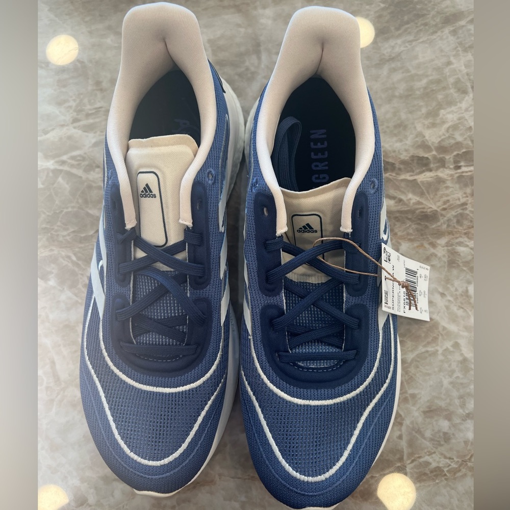 Adidas Supernova Running Shoes BRAND NEW